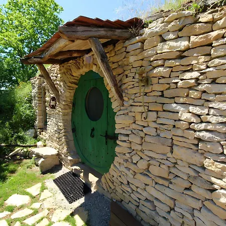 La Maison Hobbit Troglodyte *